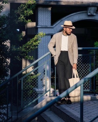 Comment porter un blazer marron clair