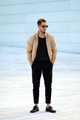 Comment porter un blouson aviateur marron clair