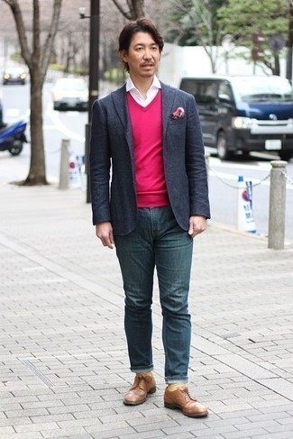Comment porter des chaussures brogues marron clair pour un style chic decontractés en automne