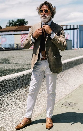 Comment porter un blazer à carreaux marron clair