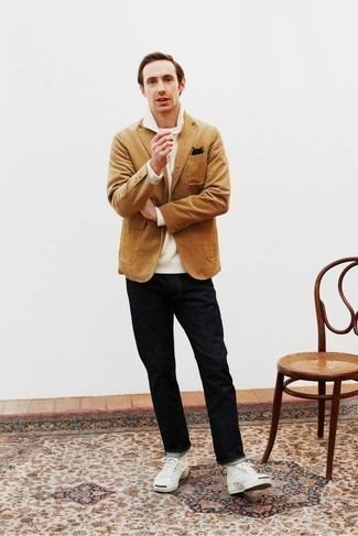 Comment porter un blazer en velours côtelé marron clair