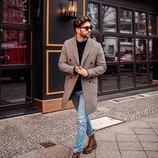 Comment porter un manteau en pied-de-poule marron clair