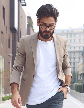 Comment porter une veste marron clair