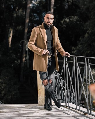 Comment porter une veste marron clair pour un style decontractés quand il fait froid à 20 ans