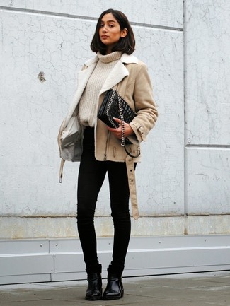 Comment porter une veste marron clair quand il fait froid
