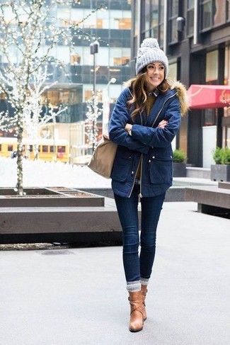 Comment porter des bottines en cuir marron clair