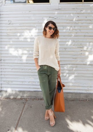 Comment porter des mules en cuir marron clair
