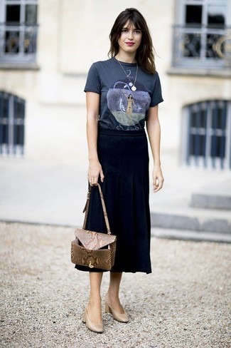 Comment porter des mules en cuir marron clair