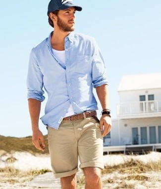 Comment porter un short marron clair