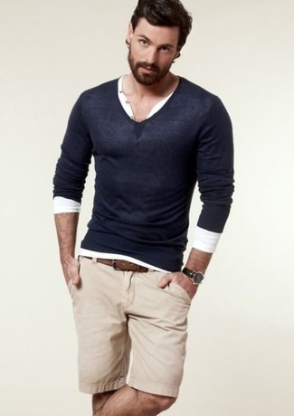 Comment porter un short marron clair
