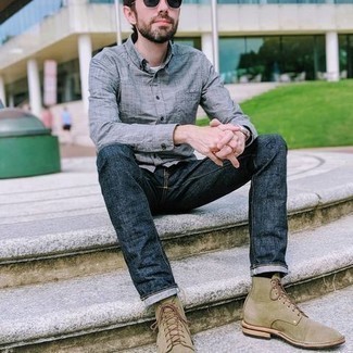 Comment porter des bottes de loisirs en daim marron clair en été