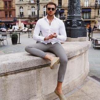 Comment porter des espadrilles en daim marron clair
