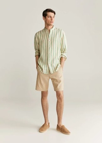 Comment porter des espadrilles en daim marron clair
