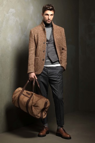 Comment porter un blazer en laine marron clair