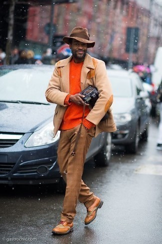 Comment porter un blazer en laine marron clair