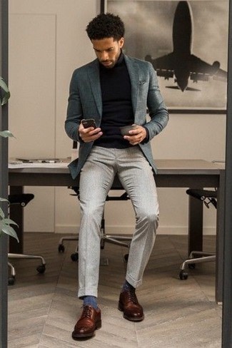 Comment porter un blazer bleu canard quand il fait chaud