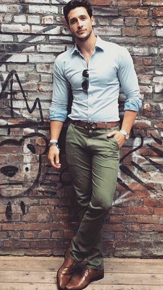 Comment porter un pantalon bleu canard
