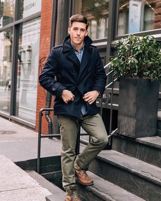 Comment porter un pantalon bleu canard quand il fait froid