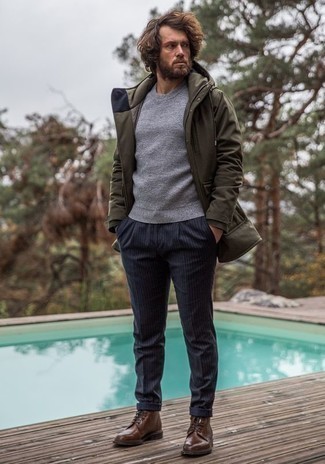 Comment porter une parka bleu canard en automne