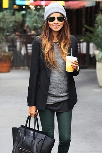 Comment porter un jean skinny bleu canard