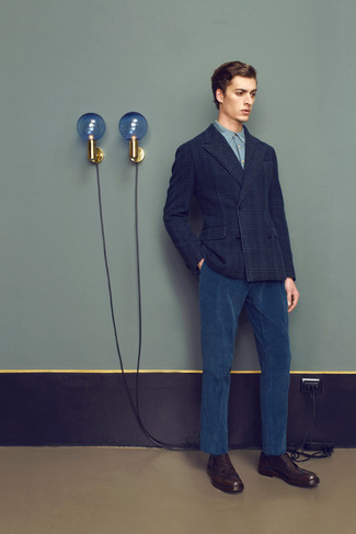 Un blazer à porter avec des chaussures brogues tabac