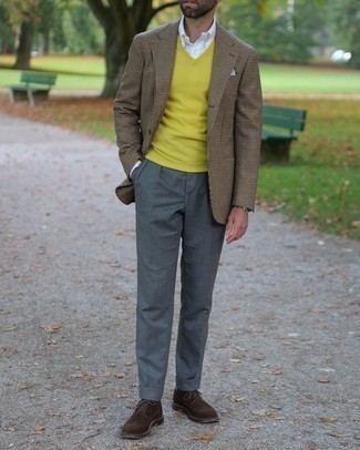 Un blazer à porter avec des chaussures brogues tabac