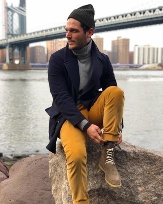 Comment porter un pantalon chino en velours côtelé tabac