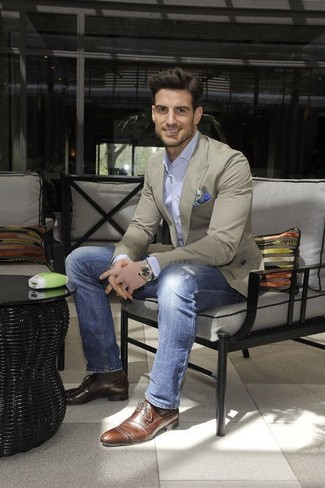 Une chemise de ville à porter avec des chaussures derby tabac en été