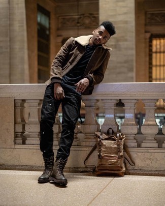 Comment porter des bottes de loisirs en cuir tabac