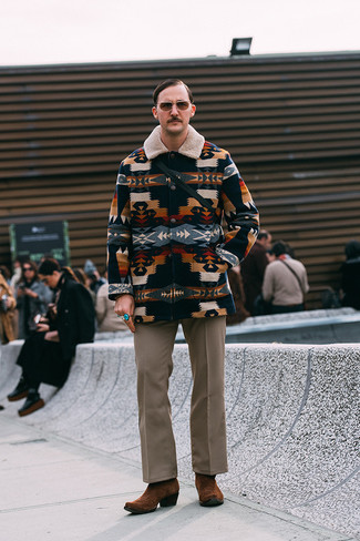 Comment porter des bottes western en daim tabac