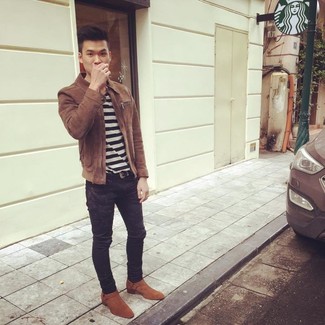 Comment porter des bottes western en daim tabac