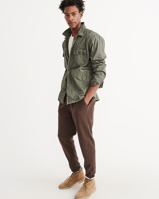 Comment porter un pantalon de jogging tabac