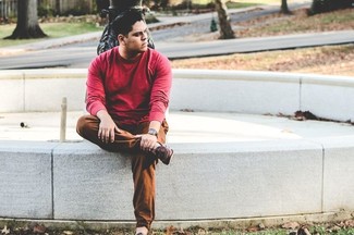 Comment porter un pantalon de jogging tabac