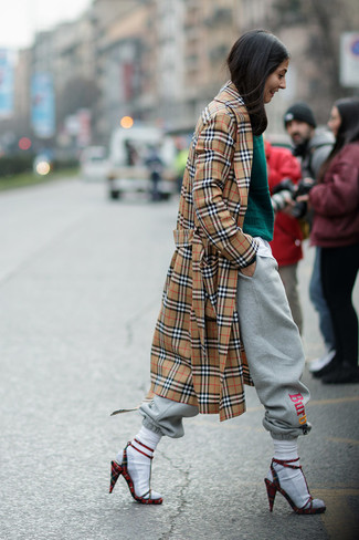 Comment porter un trench