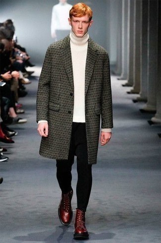 Comment porter un pull à col roulé avec un jean