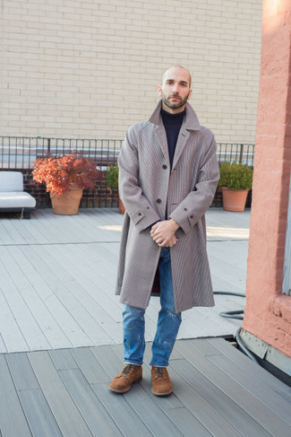 Comment porter un pull à col roulé avec un jean