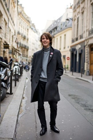 Comment porter un pull à col roulé pour un style chic decontractés à l'adolescence