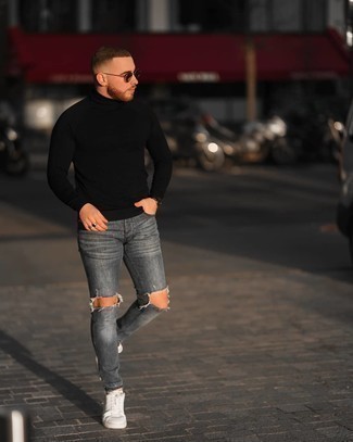 Comment porter un pull à col roulé pour un style relax quand il fait chaud