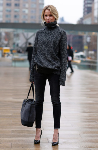 Comment porter un pull à col roulé avec des escarpins