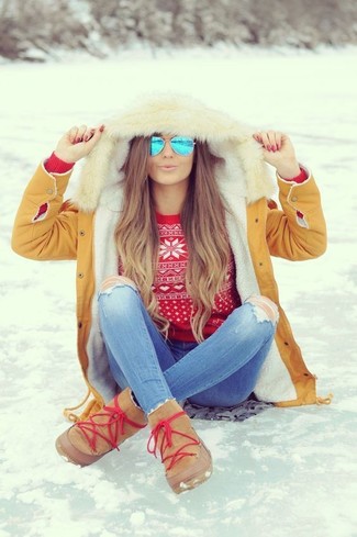 Comment porter des bottes ugg avec un pull à col rond