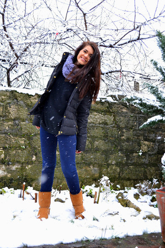Comment porter des bottes ugg avec un pull à col rond