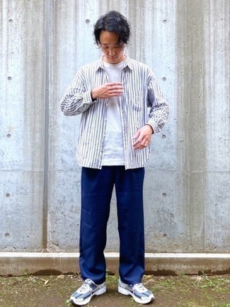 Chemise à manches longues à rayures verticales blanc et bleu Helmut Lang