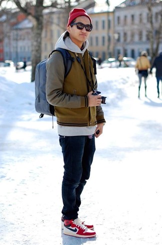 Comment porter une veste universitaire