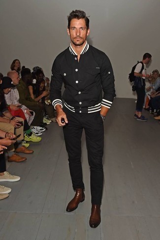 Comment porter une veste universitaire pour un style chic decontractés quand il fait chaud