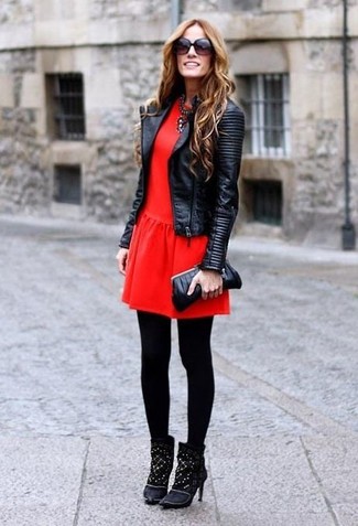 Robe patineuse rouge