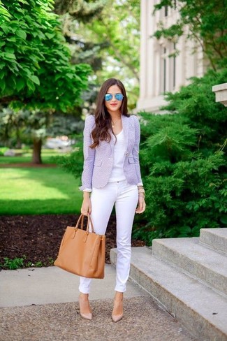 Comment porter un blazer violet