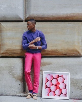 Comment porter un pull torsadé violet