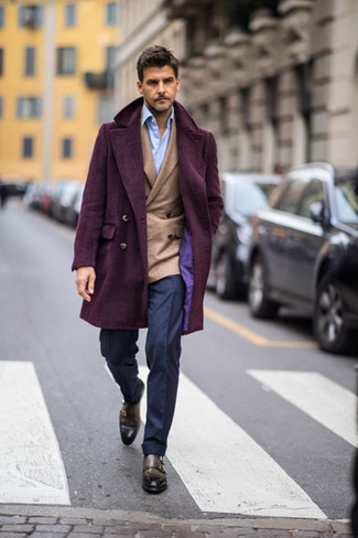 Comment porter un manteau violet