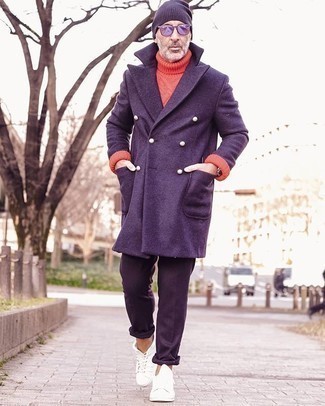 Comment porter un manteau violet