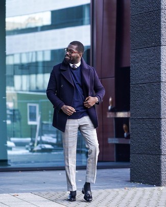 Comment porter un manteau violet